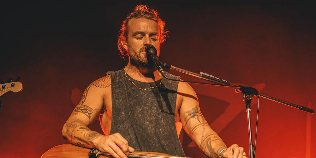 Pajas musicales: Xavier Rudd